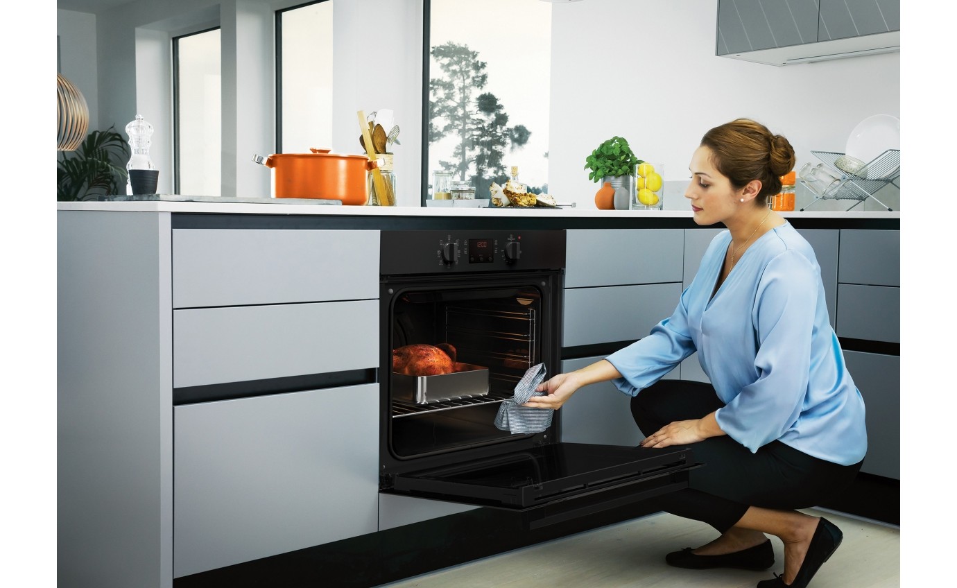 Chef 60cm Fan Forced Oven CVE614DB Fridge & Washer City